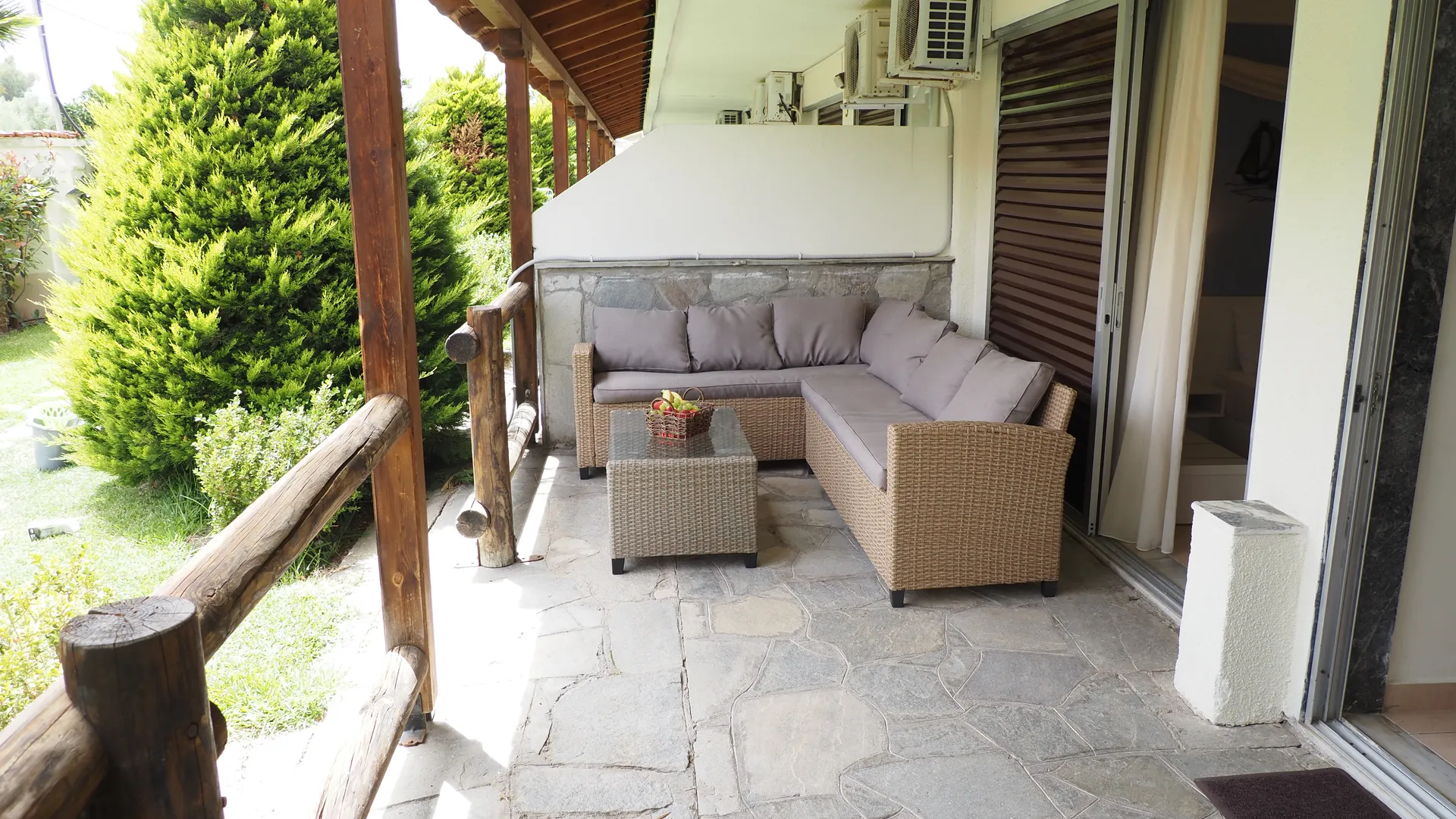 Tiara Holidays - Leonidas Apartments & Suites - Superior Two Bedroom Apartment Garden Front - balcony.webp